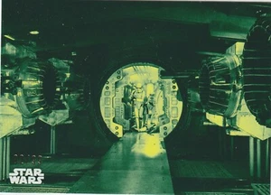 2018 Star Wars Black and White Green Parallel #6 Searching The Ship 02 /99 - Bild 1 von 2