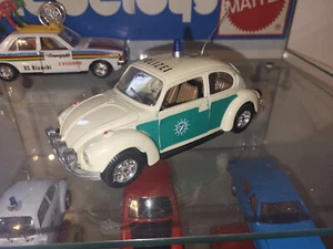 VW Volkswagen Maggiolino Beetle Kafer Coccinelle Mebetoys Polizei 1/24 1/25 - Foto 1 di 5