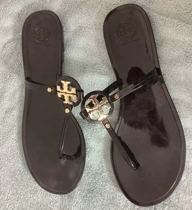 Tory Burch Mini Miller flache Damen-Riemensandalen aus Gummi Größe 11 LK NU - Bild 1 von 7