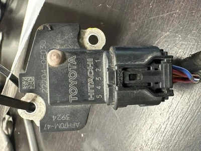 Used Fuel Injection Air Flow Meter fits: 2012 Toyota Tacoma 2.7L 4 cylinder 2TRF - Image 1 of 4