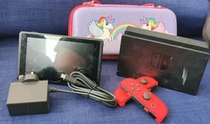 Nintendo Switch Switch Console/Neon Red - Picture 1 of 13