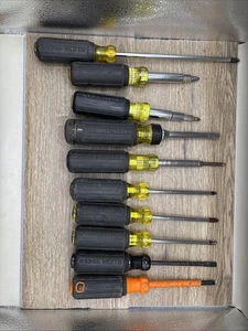 Klein Tools USA Posten 10 Schraubendreher flach & Kreuzschlitz verschiedene Größen strapazierfähig gebraucht - Bild 1 von 7