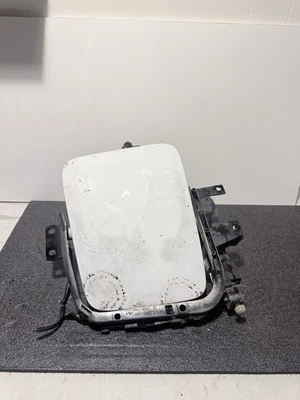 1984-1989 CHEVROLET CORVETTE C4 RIGHT PASS SIDE HEADLIGHT WHITE OEM READ - Image 1 of 4