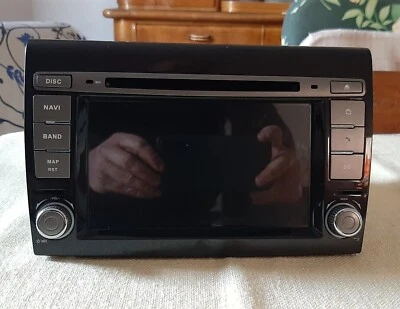 Navigatore Android 8.0 4×32gb per Fiat Bravo dal 2007 in poi COMPRESI ACCESSORI - Immagine 1 di 4