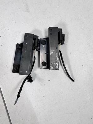 ✅13–18 RAM 1500 Antena de Entrada Sin Llave Par Pasivo P68186636AA P56046958AA OEM Foto 1 de 4