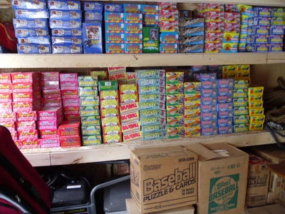 250 Cards In 32-38 Year Old Baseball Packs From Sealed Cases! FREE Mantle Card! - Image 1 of 4