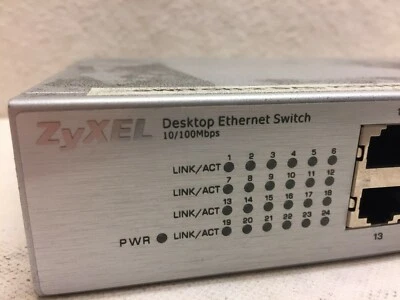 Zyxel ES-124P 24 Port Ethernet Switch 10/100Mbps NO POWER CABLE - Image 1 of 4