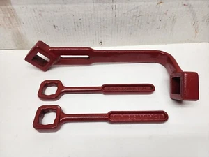 Lot Vintage Black and Decker 33745 Wrench 1 1/8" Box & Other Fire Hydrand wrench - Picture 1 of 12
