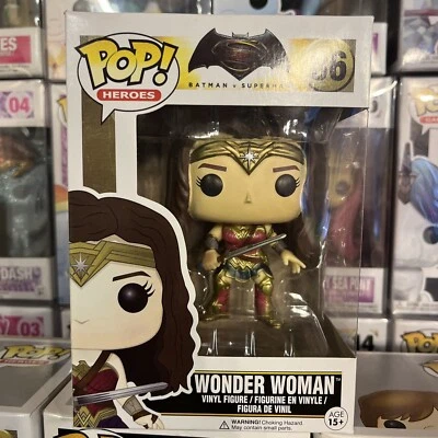 POP! Vinilo Batman v Superman - Wonder Woman #86 Foto 1 de 3