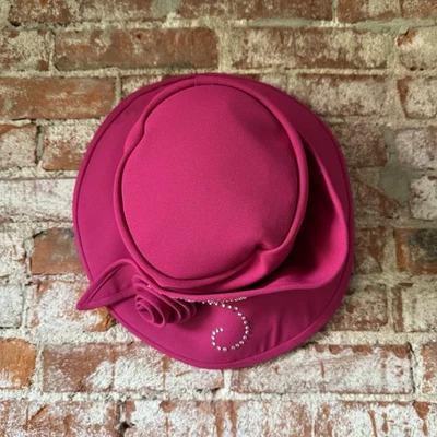 Sombrero de iglesia Ms.Divine vintage con gemas usado rosa mediano/grande Foto 1 de 4