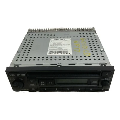 Radio equipo audiovisual Mitsubishi Montero 20-03 MR587385 AM/FM/CD 638-58107A Foto 1 de 4