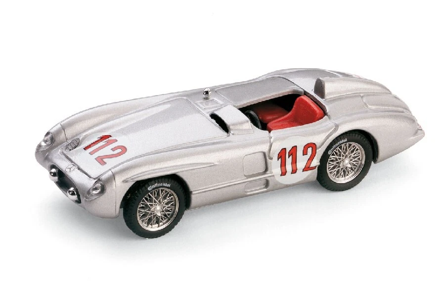 Modellino Auto Competizione scala 1:43 Brumm diecast MERCEDES 300 SLR N.112 2... - Immagine 1 di 1