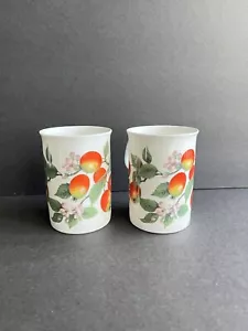 Roy Kirkham England Fine Bone China 1991 Summer Fruits Set Of 2 Tea Coffee Mugs - Picture 1 of 15