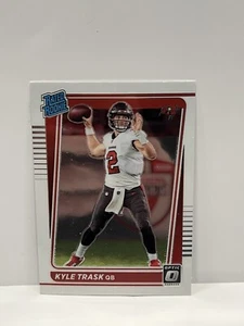 2021 Donruss Optic #209 Kyle Trask Rated Rookie Tampa Bay Bucs - Picture 1 of 2