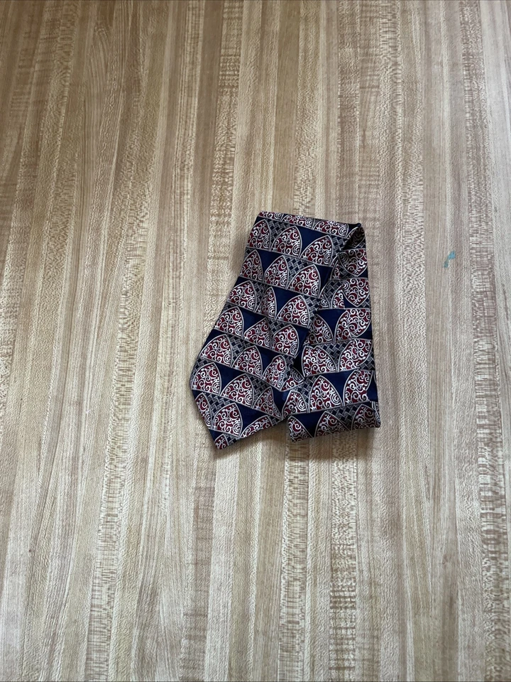 Corbata Madison Rhodes Foto 1 de 1