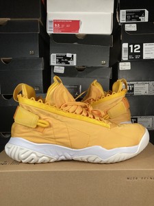 Las mejores ofertas en Jordan Proto reaccionar Universidad Oro | eBay