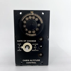 4611-00 / 48317-000 / 3344-52 / 4304-07-1 | Dukes: CABIN PRESSURE CONTROLLER - Bild 1 von 14