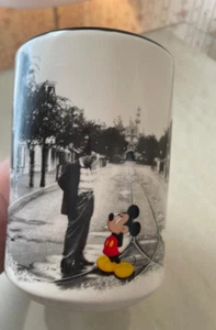 Disney World Parks Walt Topolino Main Street colore su nero bianco look vintage - Foto 1 di 12