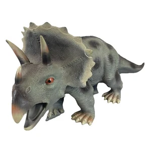 Juguete grande Triceratops 2006 dinosaurio de plástico blando de 2 pies de largo - Imagen 1 de 9