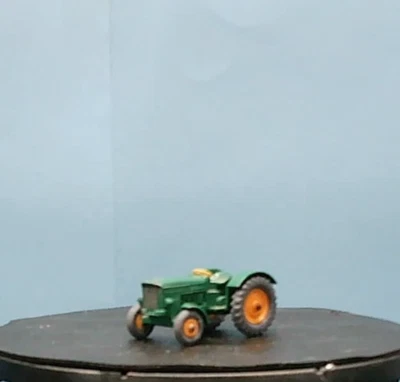 LESNEY MATCHBOX - JOHN DEERE - MATCHBOX # 50 TRACTOR - DIECAST - SIN CAJA Foto 1 de 4