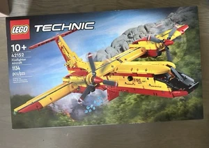 LEGO Technic 42152 Firefighter Aircraft Model Airplane Retired 1134 Pcs NEW  - Picture 1 of 1