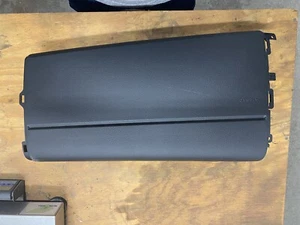 PANEL CUBIERTA DELANTERA MERCEDES-BENZ SPRINTER A9068600002 - Imagen 1 de 8