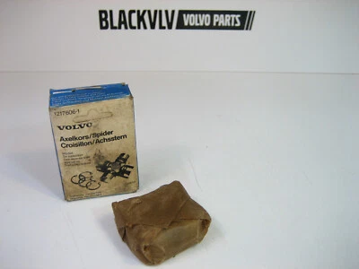 Genuine Volvo 122 140 240 Universal Joint U-Joint New NOS 1217606 - Image 1 of 4