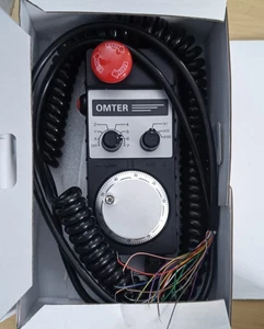 OMTER OMT-100-5L Manual Pulse Generator 5V 100P CNC Controller - Picture 1 of 5