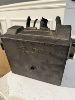 Caja de fusibles Blazer Jimmy 1999-2005 S10 15328840 Foto 1 de 4