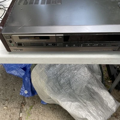 Sony EV-S900 8mm Hi8 Estéreo HiFi VCR Reproductor de Video Grabadora Cubierta - SOLO PIEZAS Foto 1 de 4