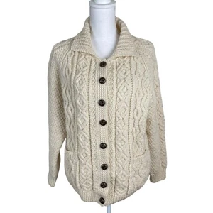 Aran Chunky Handknitted Sweater 100% Wool Ivory Leather Buttons Sz Medium - Picture 1 of 9