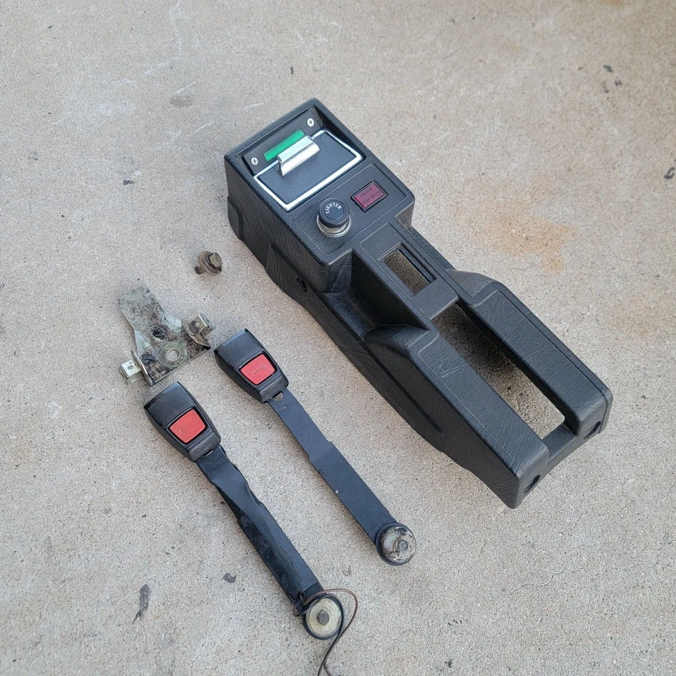 Juego completo de consola de freno de emergencia negra rara Volvo 262C Bertone 262 C 240 Foto 1 de 4