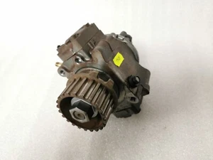 Volvo V60 S60 1.6 Diesel Kraftstoffpumpe Einspritzpumpe Hochdruckpumpe - Bild 1 von 7