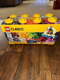 LEGO CLASSIC: Lego Medium Creative Brick Box (10696)