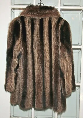 Abrigo de piel de mapache marrón personalizado vintage MAKOS FURS (Toronto) M/L 12/14 ¡Excelente! Foto 1 de 4