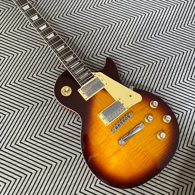 Guitarra Eléctrica Estándar Les Paul Pastillas HH Llama Chapa de Arce CIERRE Foto 1 de 4