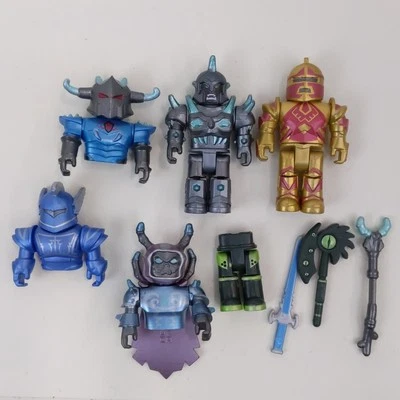 Roblox 动作玩偶 7 件套骑士盔甲武器混合套装收藏品玩具 — 第 1/2 张图片