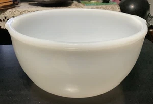 Glasbake 4 Qt White Milk Glass Mixing Bowl Sunbeam Replacement Durable Design - Picture 1 of 8
