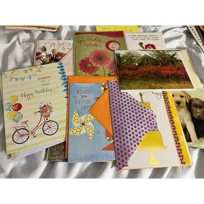 Lote de 18 cartões de aniversário sortidos com envelopes designs fofos para todas as idades - Imagem 1 de 4