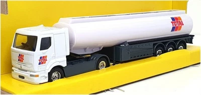 Corgi 1/64 Scale Diecast TY86804 - Renault Petrol Tanker Total - White - Image 1 of 4