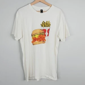RED ROOSTER Unisex Mens Size L Street food Red Burger & Chips Tee T-shirt - Picture 1 of 8