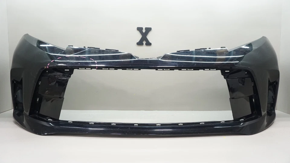 Cubierta del parachoques delantero Toyota Sienna 2018-2020 52119-08080 OEM 18 19 20 Foto 1 de 4