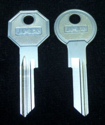 ROLLS ROYCE BENTLEY 62HF 62HG 1981-91 Master + Valet Key Blank SET Silver Spirit - Image 1 of 3