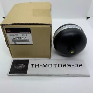 MITSUBISHI Genuine Pajero Montero Brake Booster Accumulator 4630A011 - Picture 1 of 9