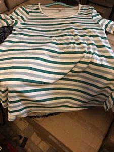Luluaroe Perfect T Size M New Without Tag - Picture 1 of 4