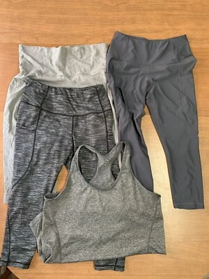 Lote de 4 Ropa de Ejercicio Leggings y Camiseta sin Mangas Talla Grande y XL - Ropa Activa Foto 1 de 4