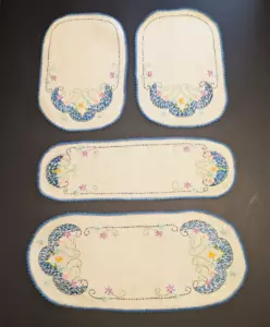 Vintage Linen 4 Piece Dresser Set Runner Doily Hand Embroidered Blue Floral - Picture 1 of 9