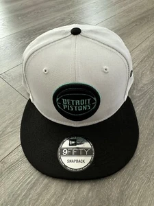 Detroit Pistons New Era 9Fifty SnapBack Adjustable Hat - Picture 1 of 4