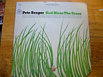 PETE SEEGER ~ GOD BLESS THE GRASS ~1966 STEREO  LP ~ RECORD  NM  COVER EX - Image 1 of 4