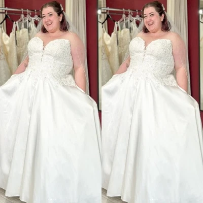 Satin Plus Size Wedding Dresses Sweethert Sleeveless A Line Elegant Bridal Gowns - Image 1 of 4